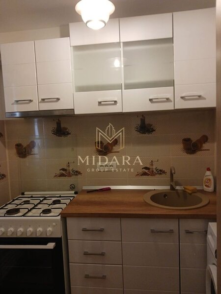 Dristor  Garsoniera -  Etaj 2 Metrou la 1 minut